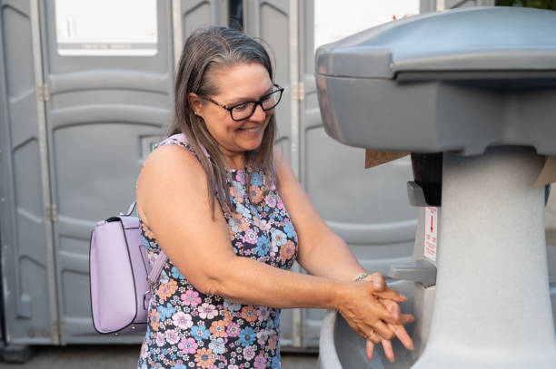 Best Portable bathroom rental  in Blue Grass, IA